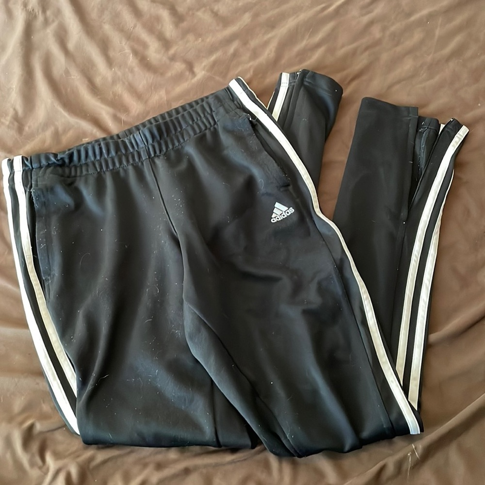 Sold 🟪track pants